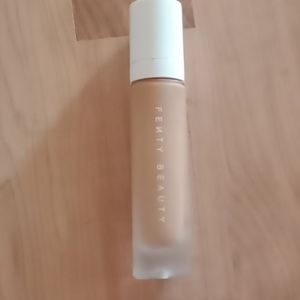🔥Fenty beauty pro filter soft matte foundation